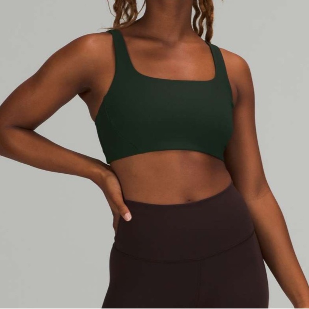 Lululemon Ribbed Train Bra *Medium Support, C/D Cups Rainforest Green size 2